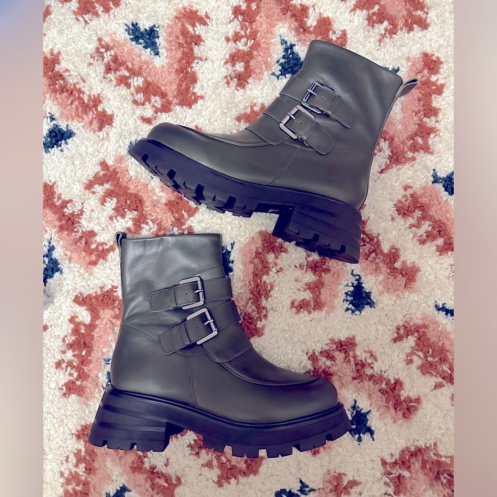 Stunning Seychelles Fall boots! Brand new!